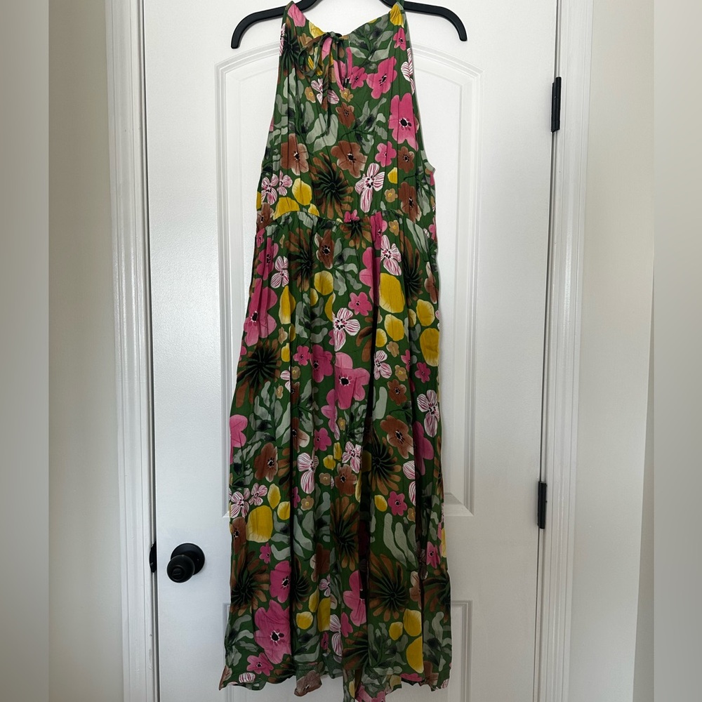 BloomChic Floral Flowy Dress - Picture 6 of 8